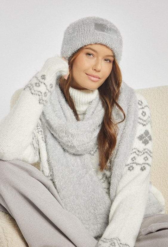 Połyskujący szalik damski