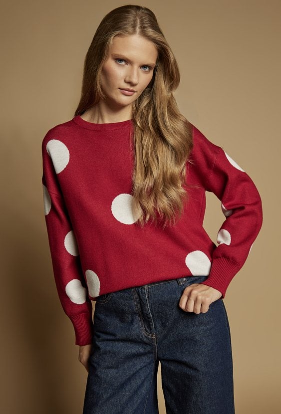 Sweter w grochy