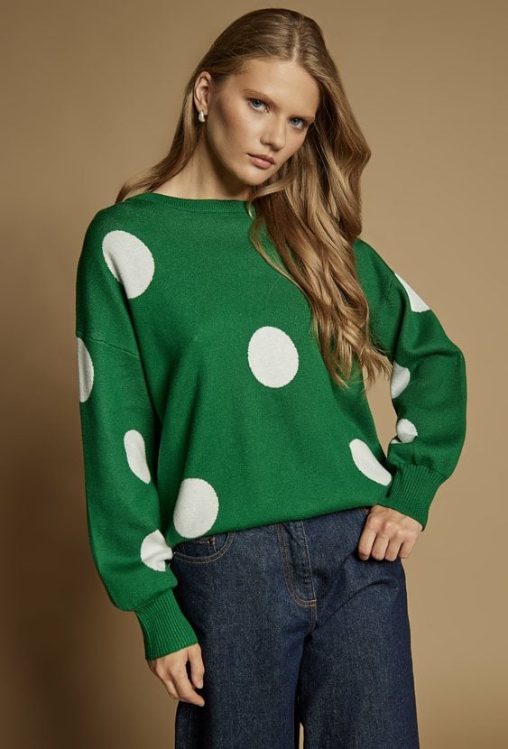 Sweter w grochy