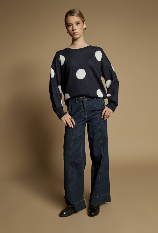 Sweter w grochy