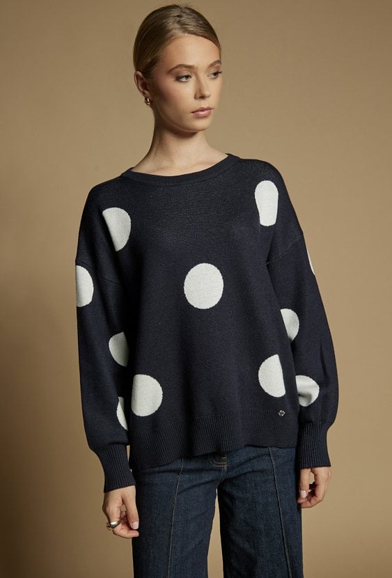 Sweter w grochy