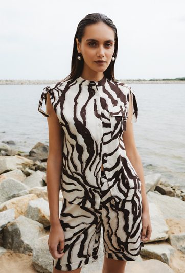 Letnia bluzka z dodatkiem lnu