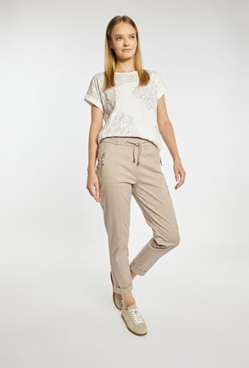 Spodnie z wiązaniem