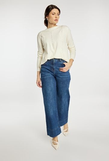 Sweter z koralikami