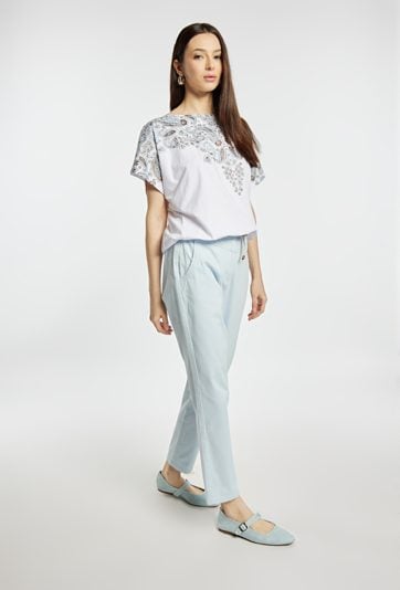 Spodnie damskie z paskiem