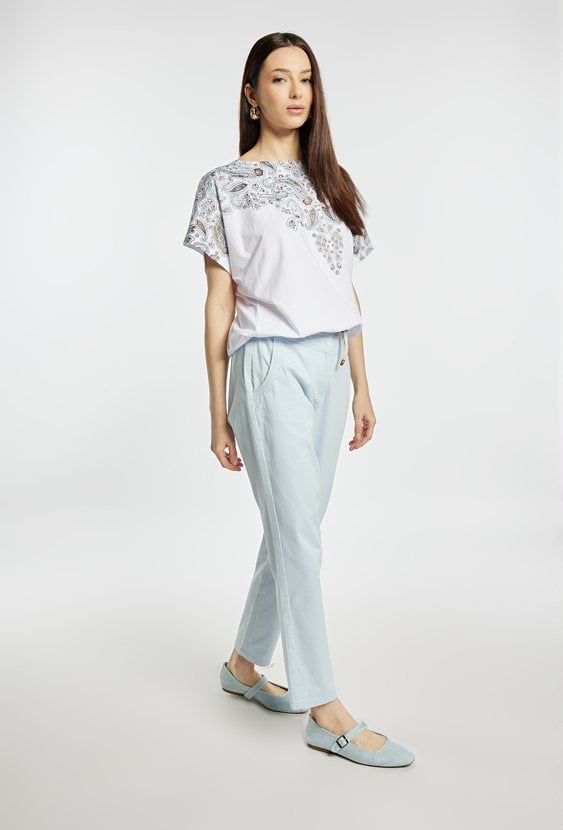 Spodnie damskie z paskiem