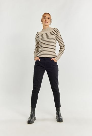 Sweter damski w paski