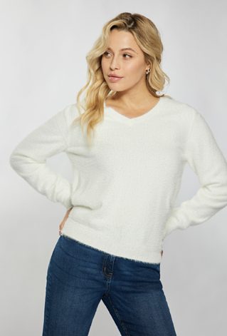 Sweter z krótkim włosiem