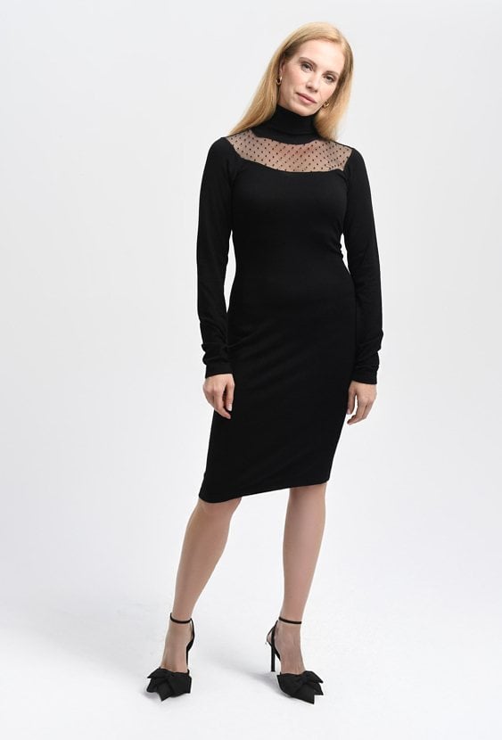 Dzianinowa sukienka z transparentnym panelem