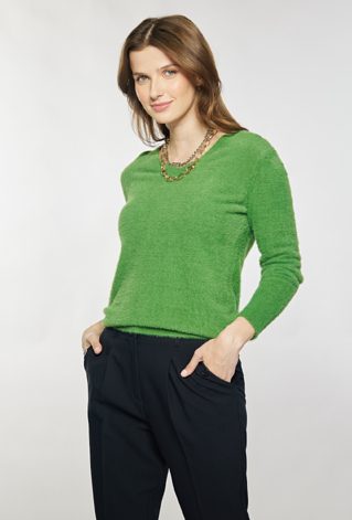 Sweter z krótkim włosiem