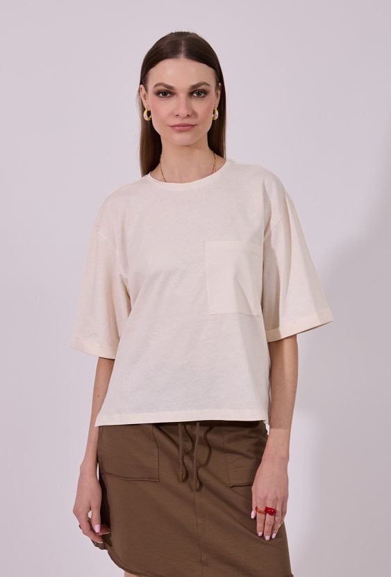 Luźny T-shirt damski