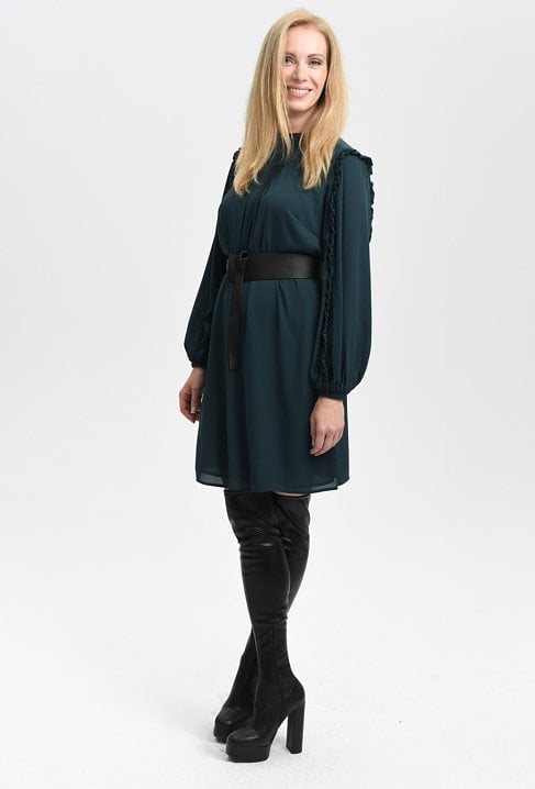 Zielona  sukienka z osobnym rękawem