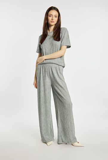 Luźne spodnie z marszczeniem