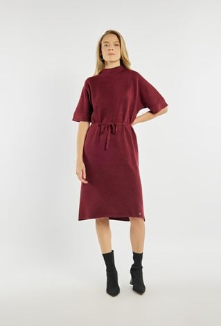 Dzianinowa sukienka z wiązaniem