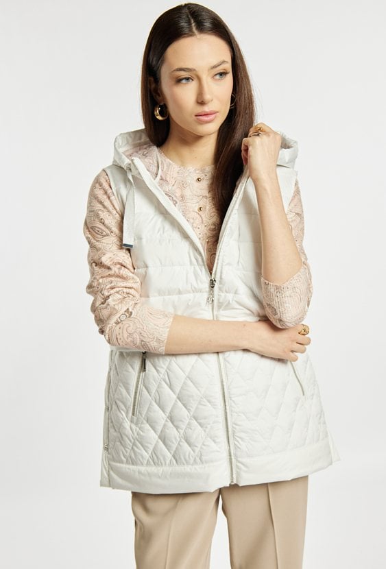 Kamizelka z kapturem