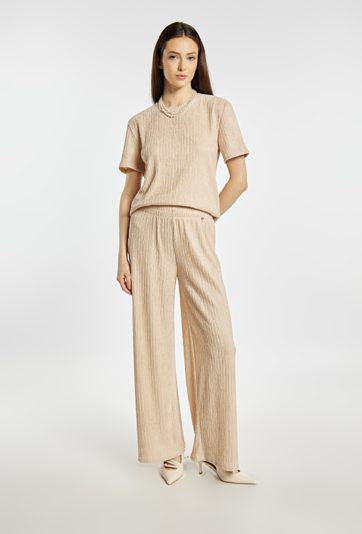 T-shirt damski z marszczeniami