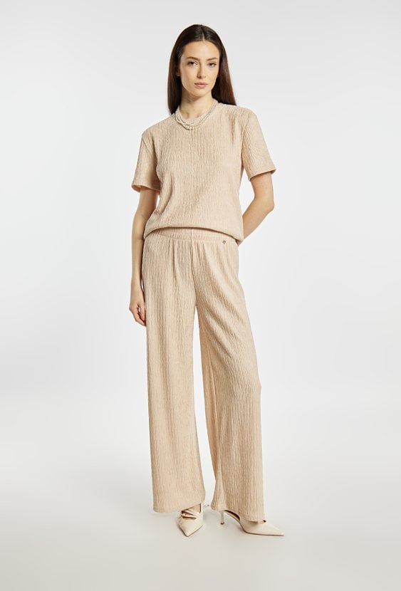 T-shirt damski z marszczeniami