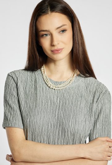 T-shirt damski z marszczeniami