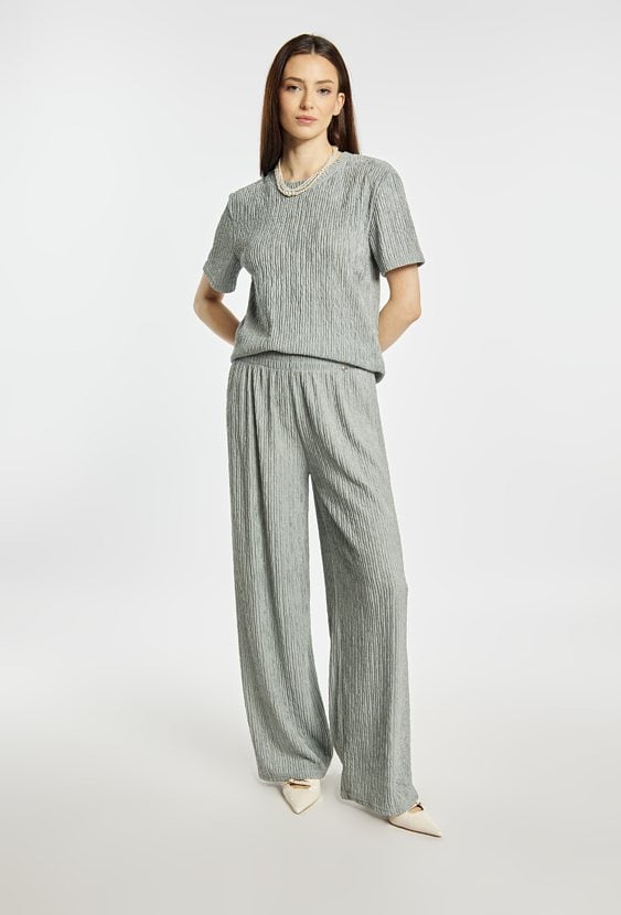 T-shirt damski z marszczeniami