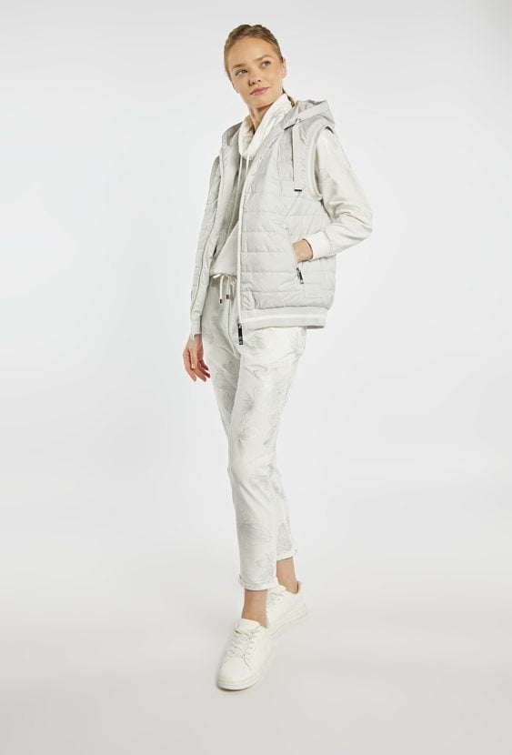 Kamizelka z kapturem