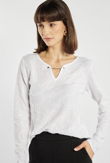 Bluzka z delikatnym wzorem