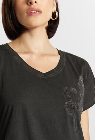 Sukienka damska z ozdobnym haftem