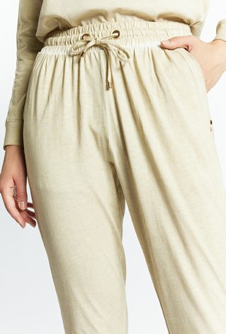 Spodnie damskie z łańcuszkiem