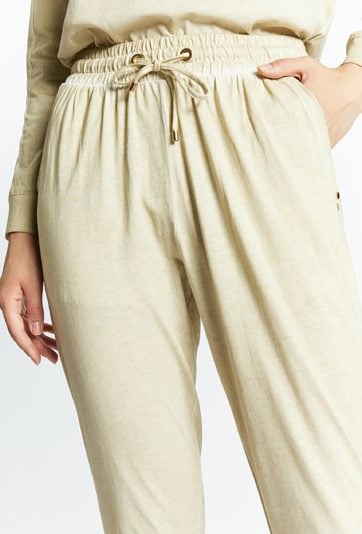 Spodnie damskie z łańcuszkiem