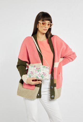 Torebka z kwiatowym wzorem