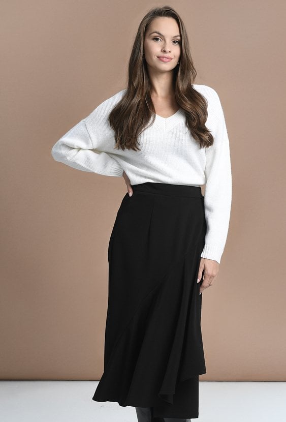 Czarna spódnica z falbaną