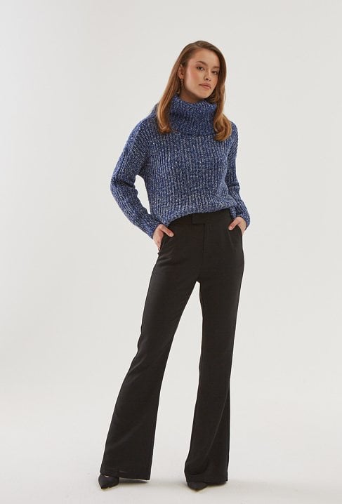 Golf z kolorową włóczką