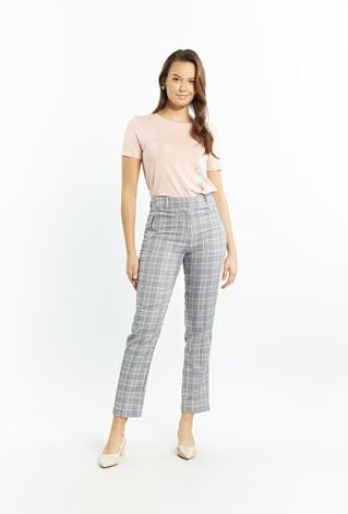 Spodnie w kant o dopasowanym kroju