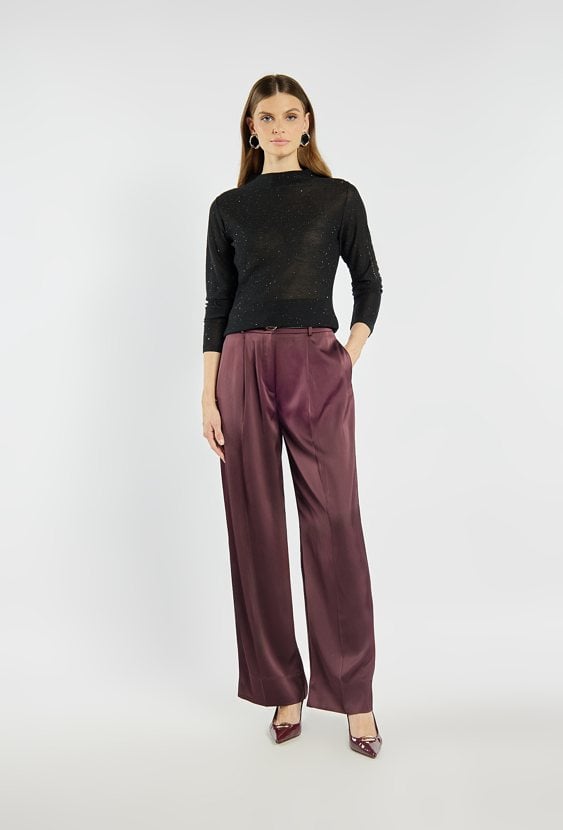 Sweter z subtelnym połyskiem