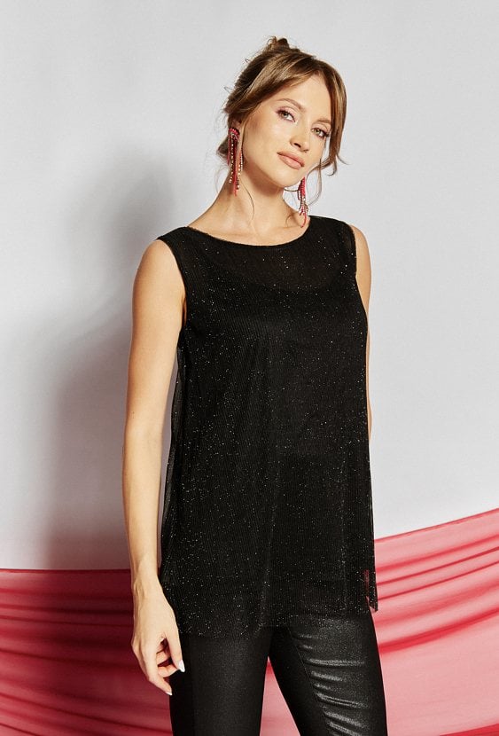 Bluzka z subtelnym połyskiem