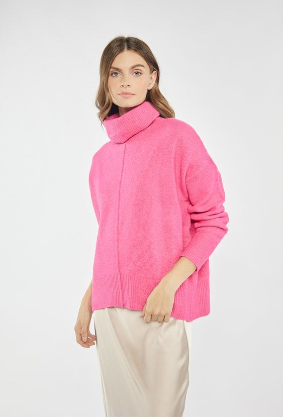 Sweter z szerszym golfem