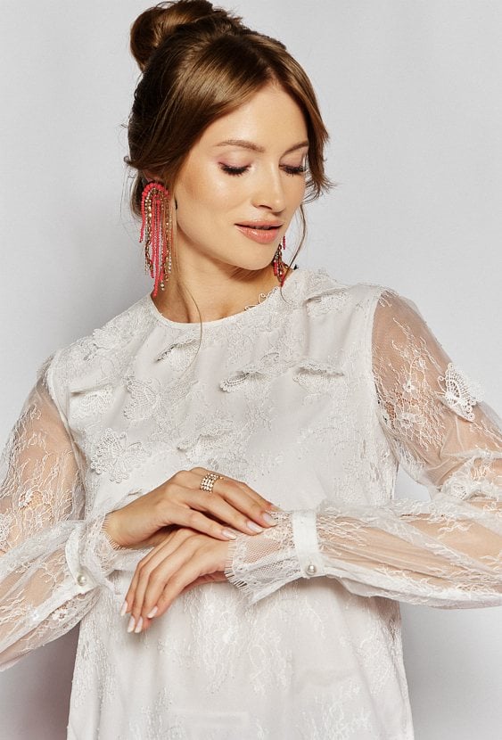 Elegancka bluzka z motylami 3D