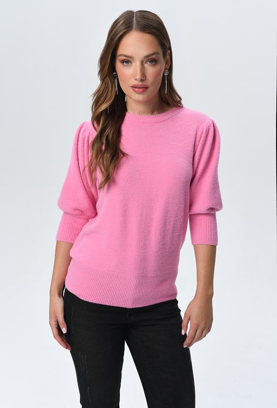 Sweter z efektem moheru