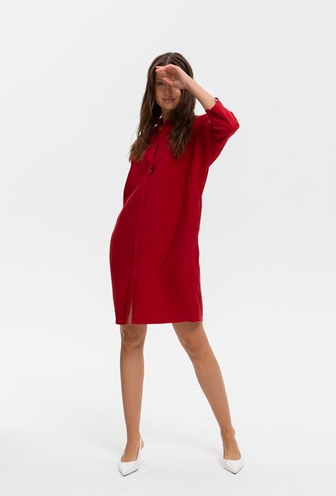 Wiskozowa sukienka w stylu koszulowym