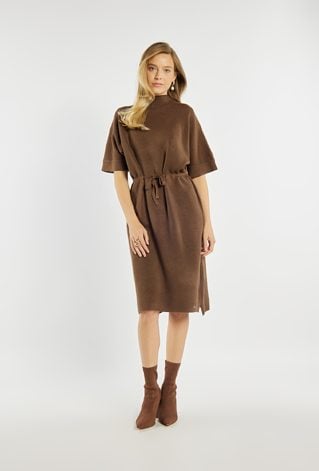 Dzianinowa sukienka z wiązaniem