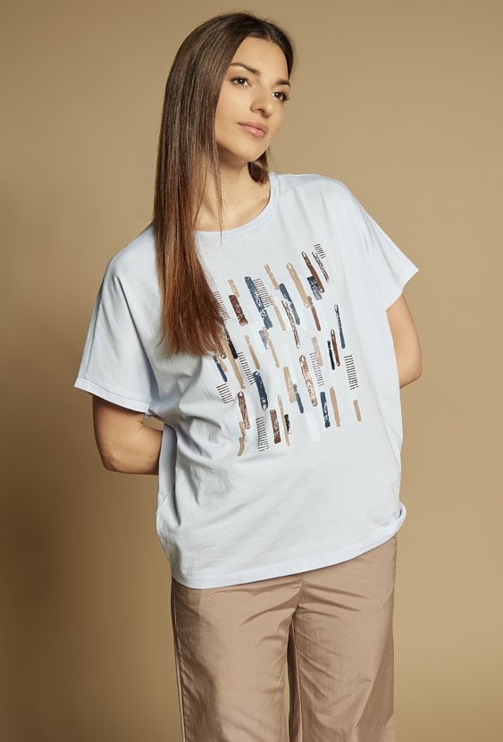 Błękitny T-shirt damski