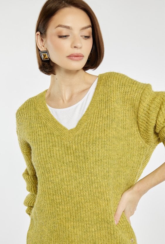 Sweter damski z domieszką wełny