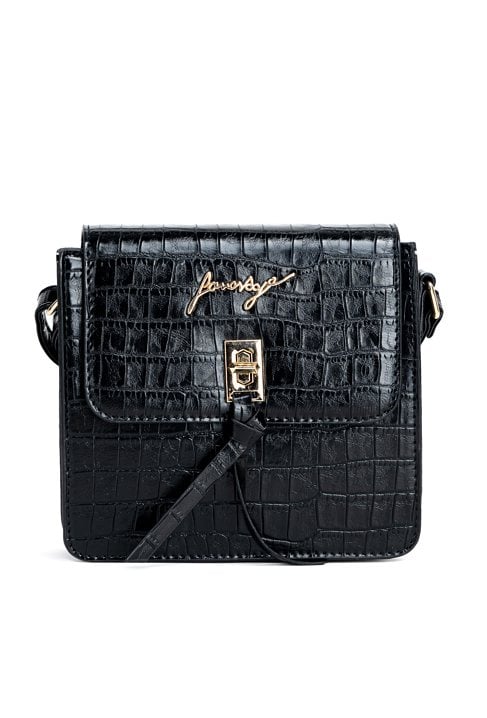 Mały kuferek z klapą