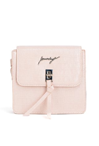 Mały kuferek z klapą