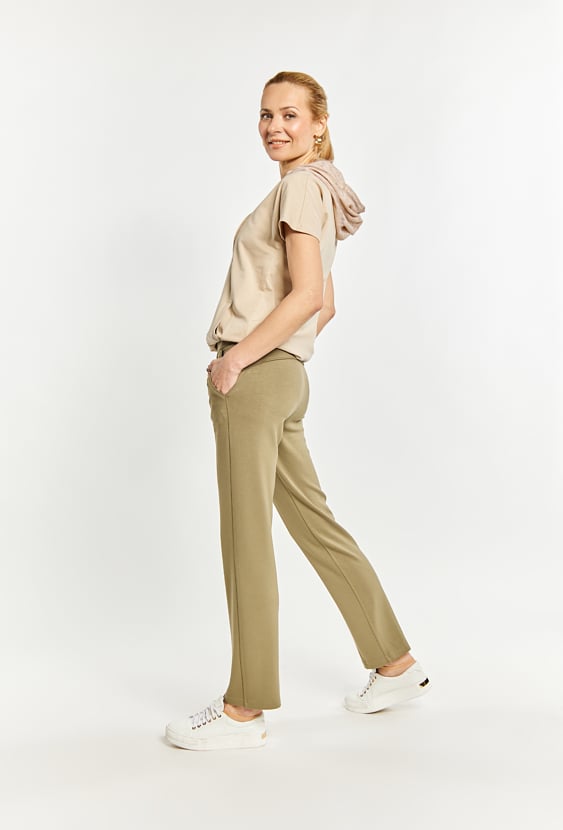 Materiałowe spodnie damskie