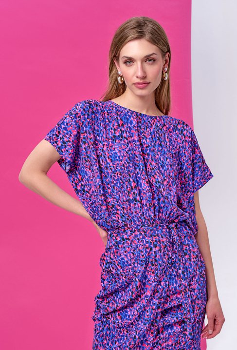 Satynowa krótka sukienka