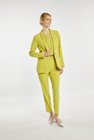 T-shirt z elegancką aplikacją