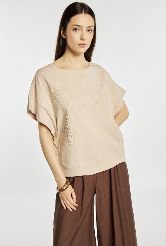 Luźny T-shirt