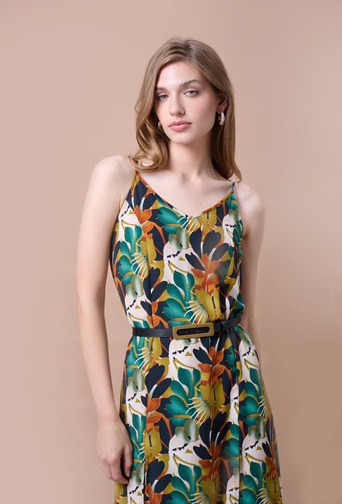 Sukienka na ramiączkach w kwiaty