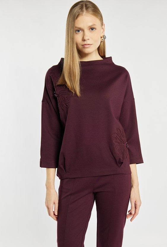 Bluza z haftowym wzorem