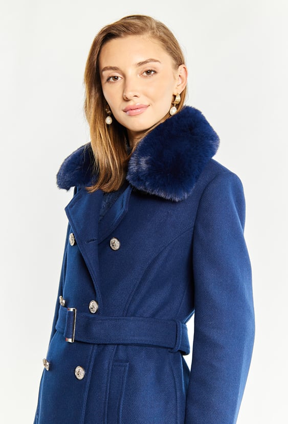 Elegancki płaszcz z dodatkiem wełny